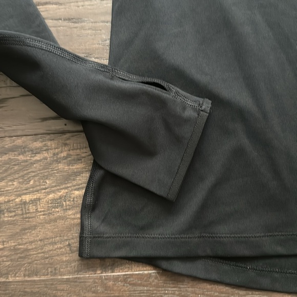 Nike Pro Dri-Fit USA Women’s Turtleneck Size Medium - Picture 4 of 5